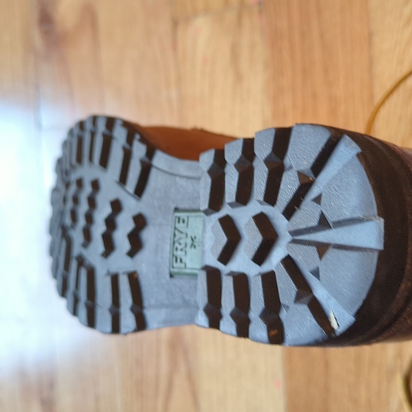 FRYE Mens Boots size 9 HARDLY USED - Picture 4 of 8